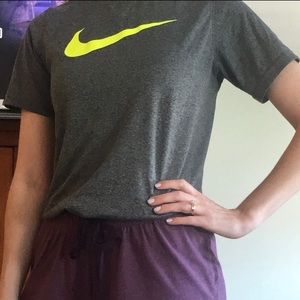 Nike dry fit athletic top